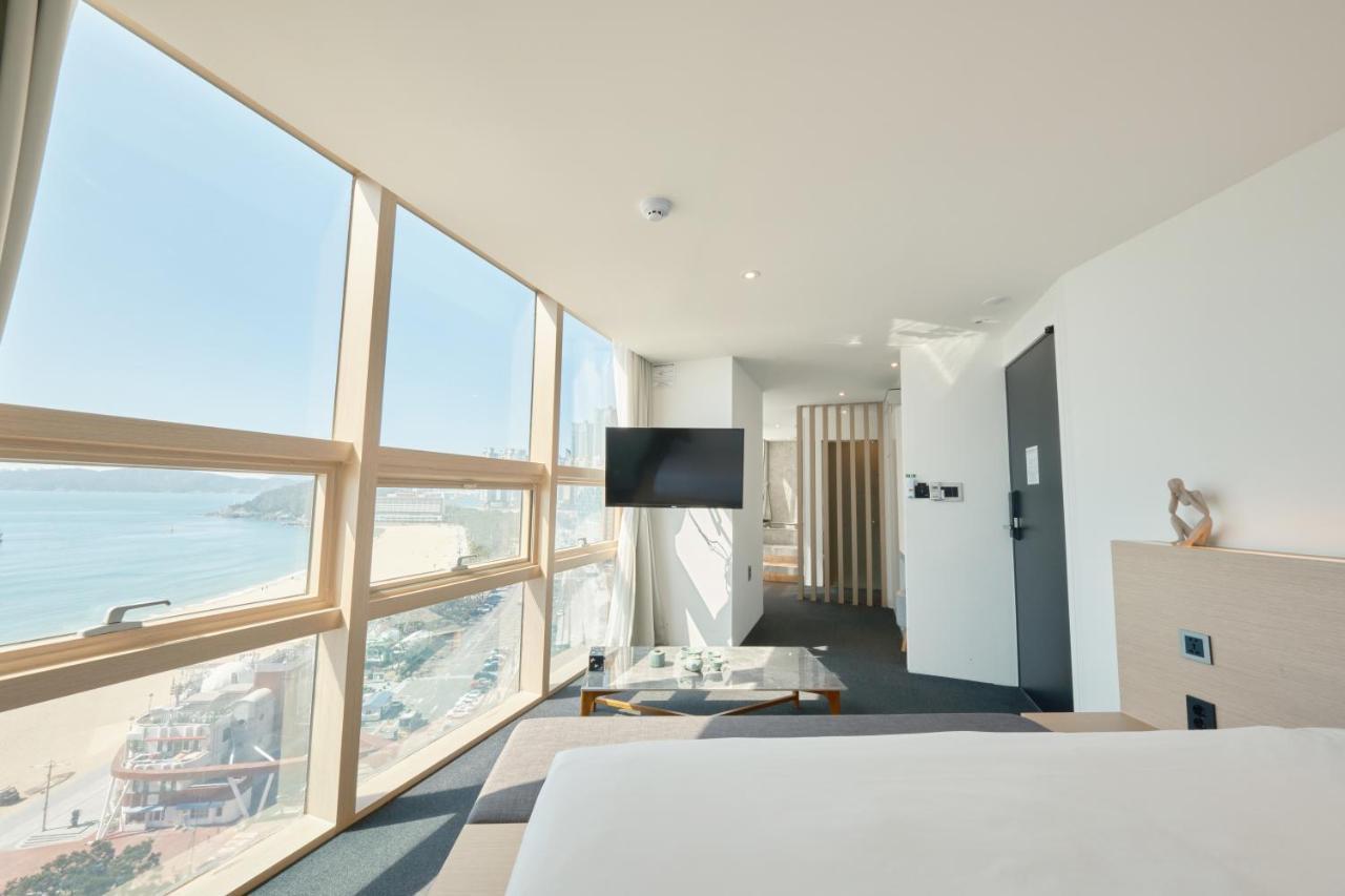 Uh Suite The Haeundae Busan Exterior foto