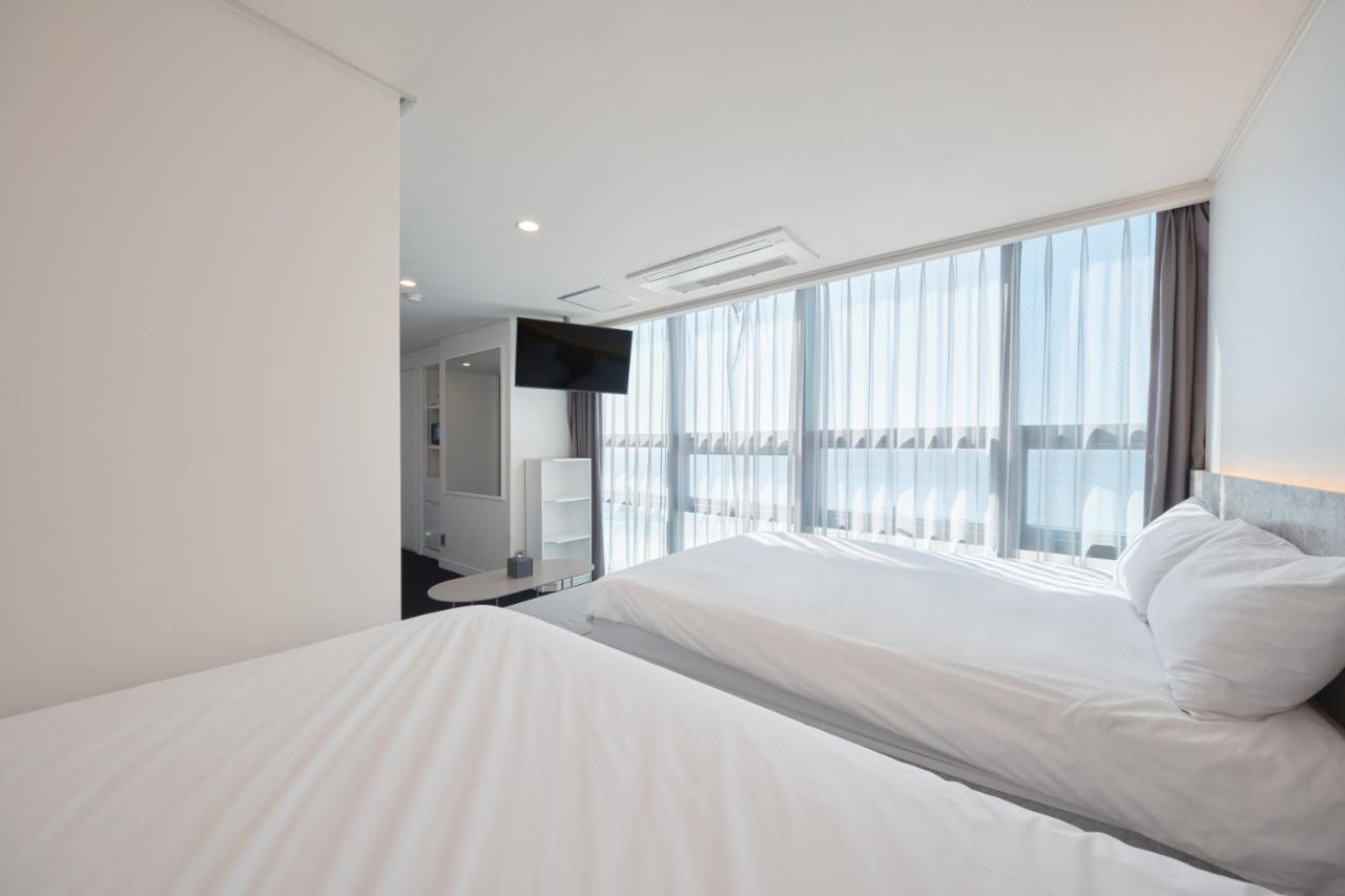Uh Suite The Haeundae Busan Exterior foto